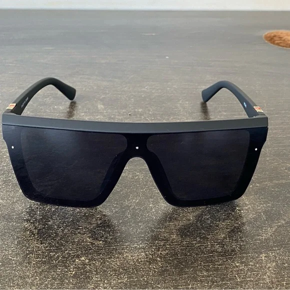 MEDUSA SQUARE VENCI SUNGLASS - Picture 3 of 9